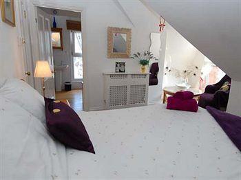 Anchor House Bed and Breakfast Dartmouth Exteriör bild